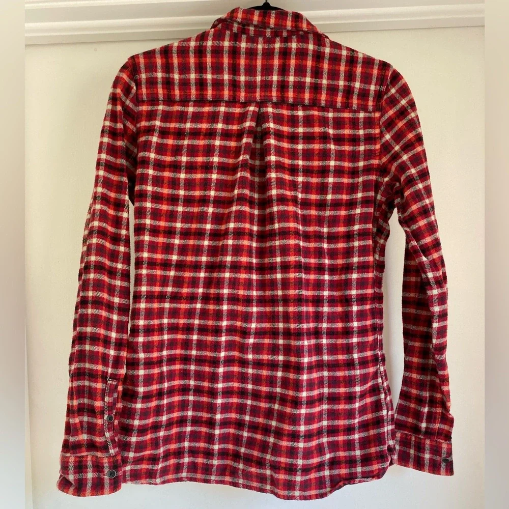 Woolrich Pemberton flannel Button Down Shirt Women’s Size Small Cotton Plaid